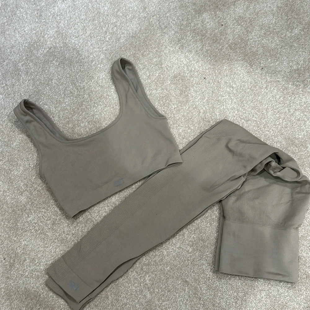 Set Active Ribbed Matching Set, Size Small - Picture 1 of 6